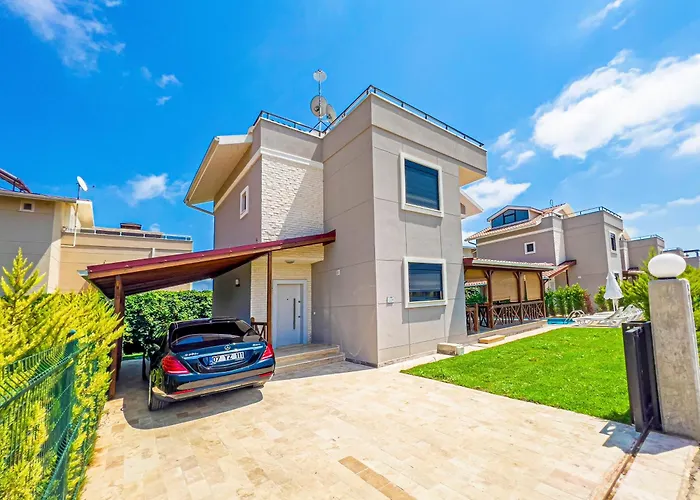 Paradise Town Cordelia